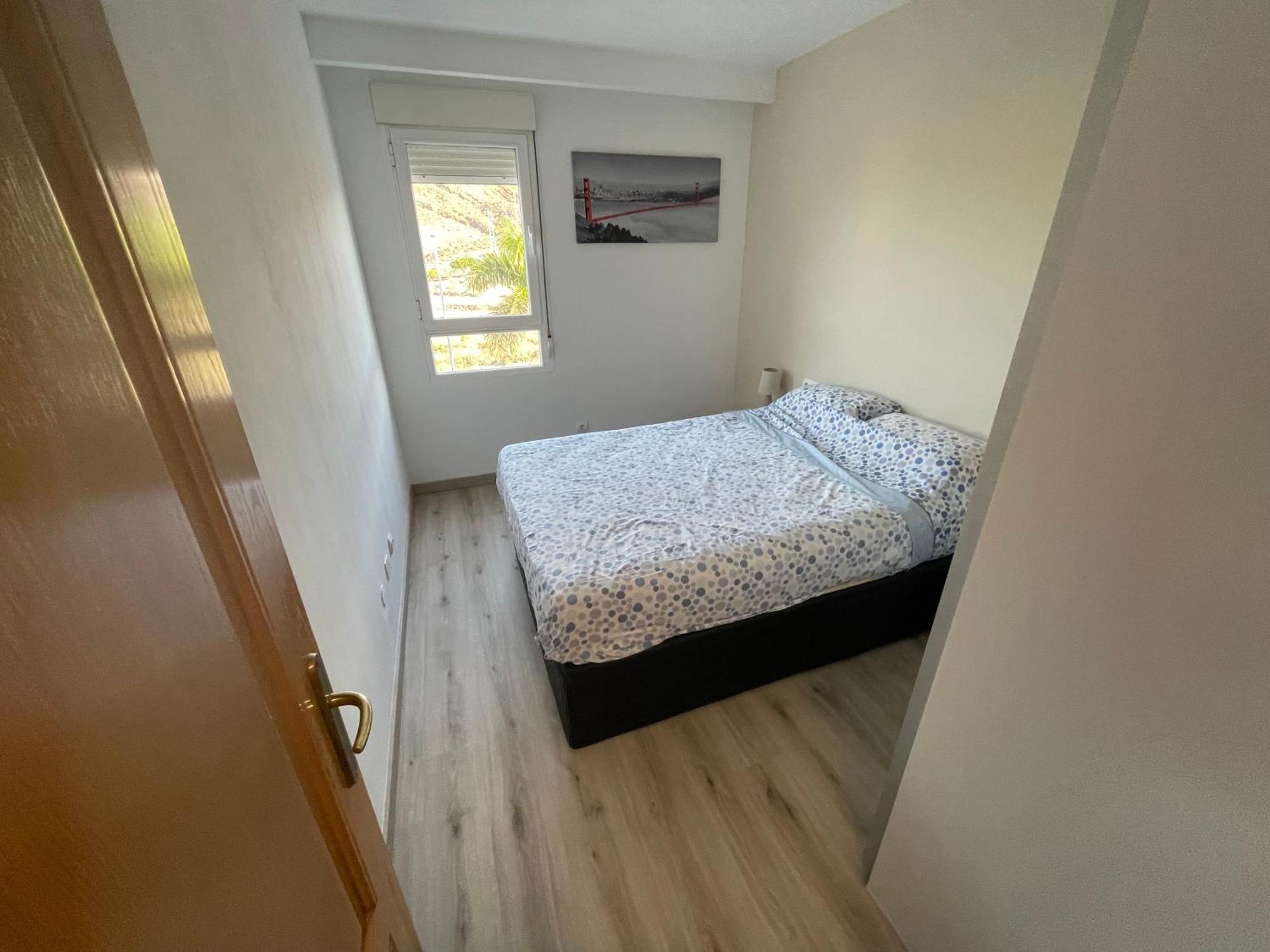 Apartment Vista Hermosa 4 *